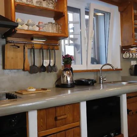 Вилла Kontoudi's House *