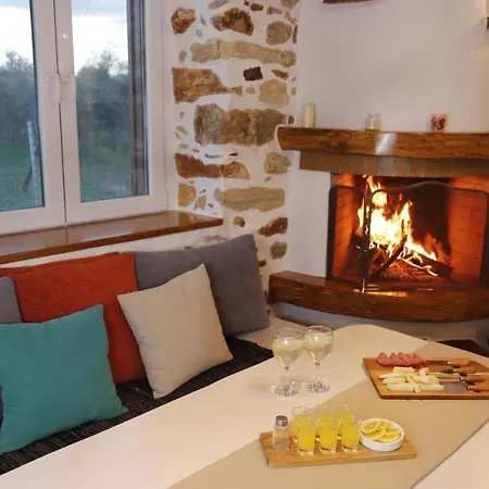 Kontoudi's House Вилла Ano Sangrion