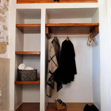 Kontoudi's House Вилла