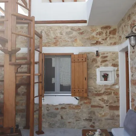 Вилла Kontoudi's House Ano Sangrion