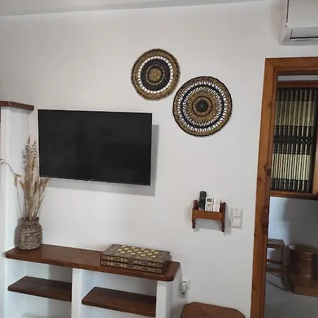 Вилла Kontoudi's House Ano Sangrion