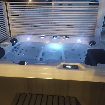 Вилла Kontoudi's House *